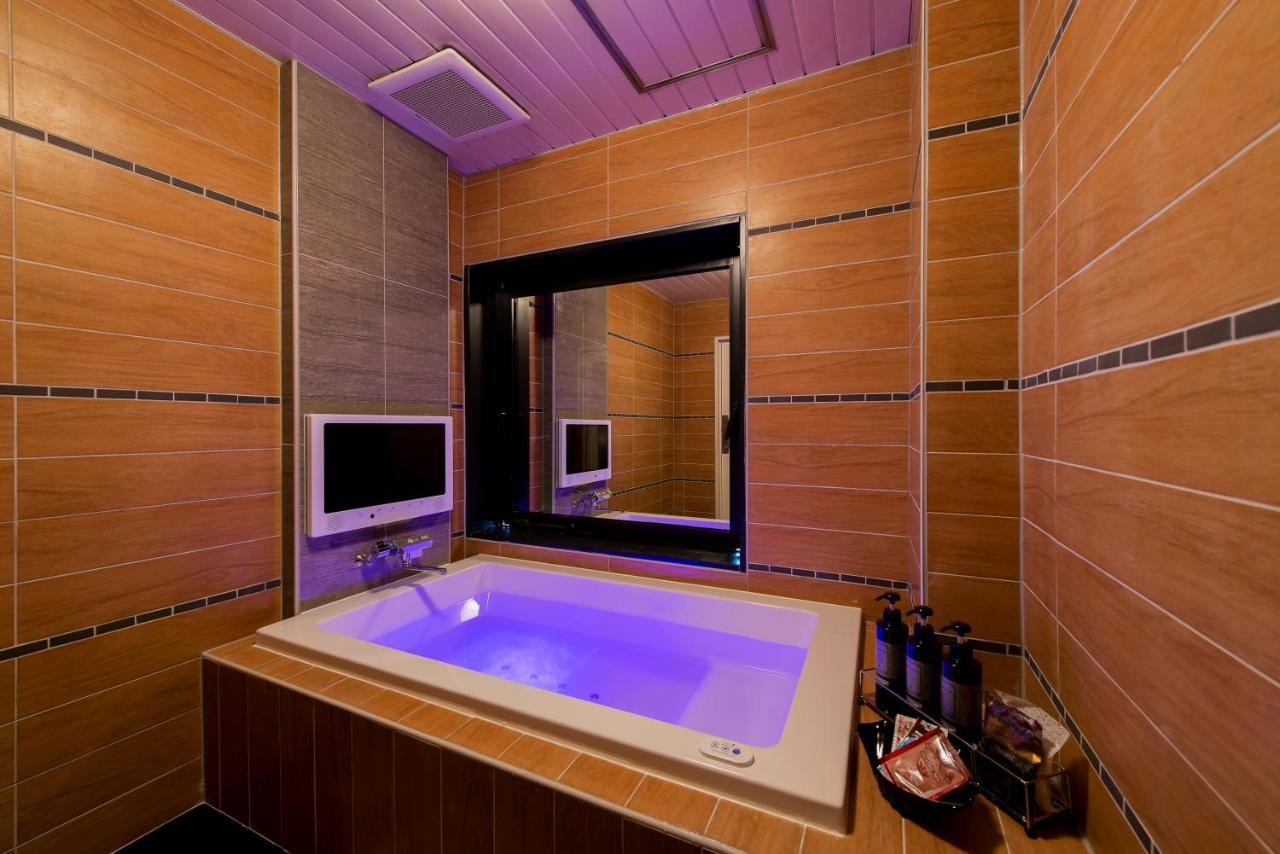 Hotel Cue Machida (Adults Only) Exterior photo
